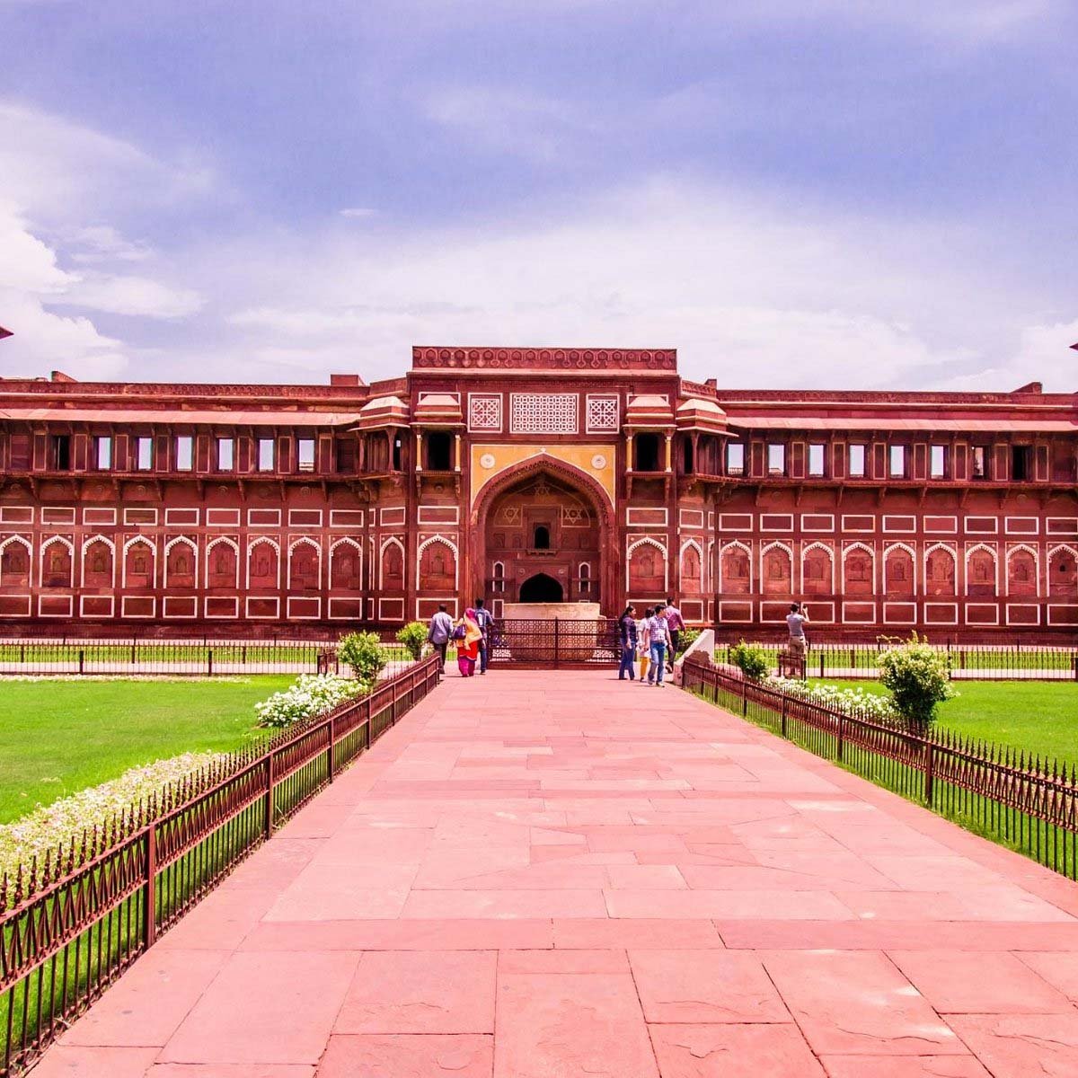 Same Day Taj Mahal Tour By Car From Delhi